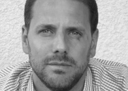 Antonio Olivo, de Babel