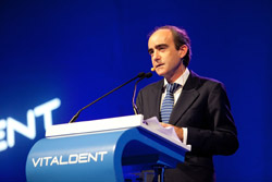 Juan José Alonso, de Vitaldent