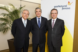 Isidro Fainé, Francisco Reynés y Rafael Villaseca, de Gas Natural Fenosa
